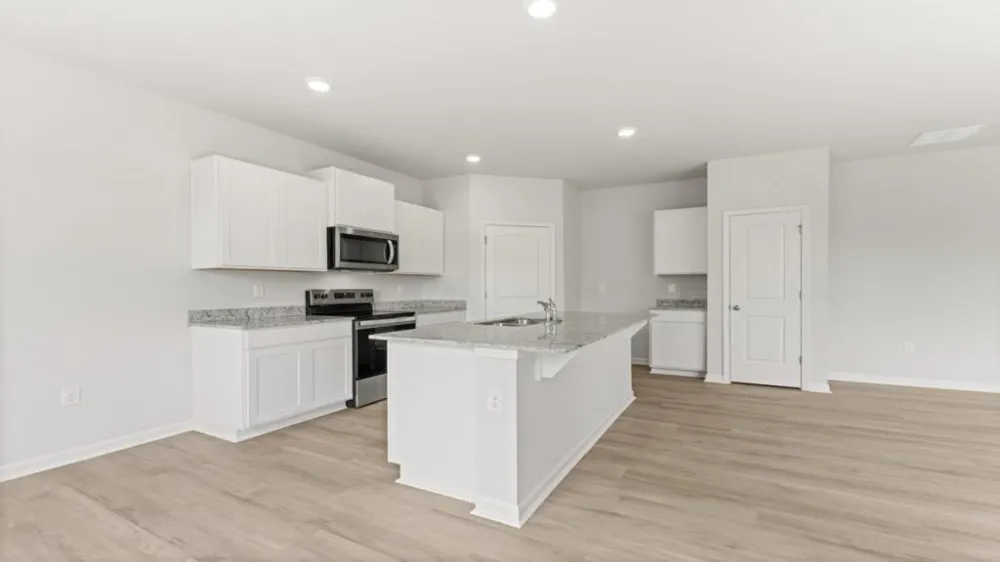 8170 Coldstream Drive Fairburn, GA 30213