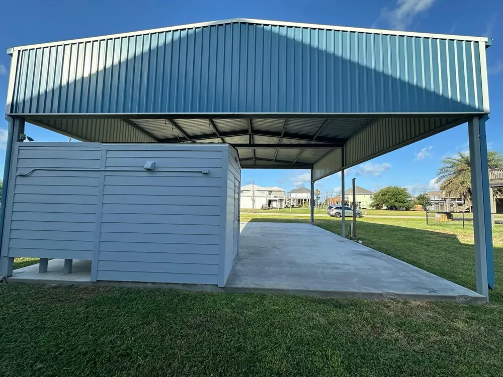 966 Clara Street Crystal Beach, TX 77650