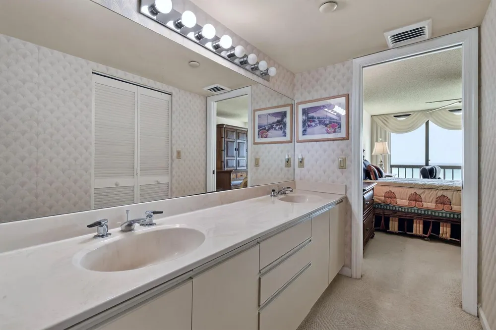8880 S OCEAN DRIVE #502 Jensen Beach, FL 34957