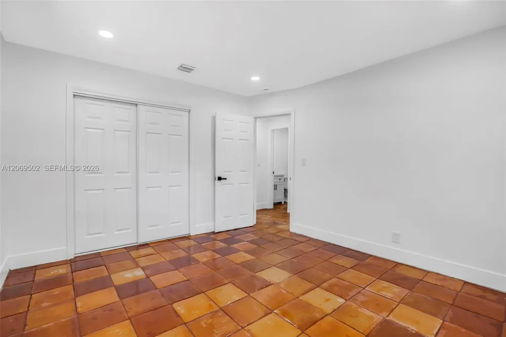 850 SW 12th Ct #850 Fort Lauderdale, FL 33315