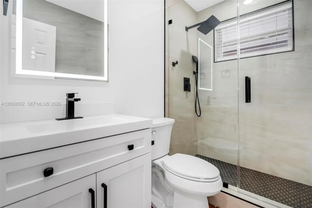 850 SW 12th Ct #850 Fort Lauderdale, FL 33315