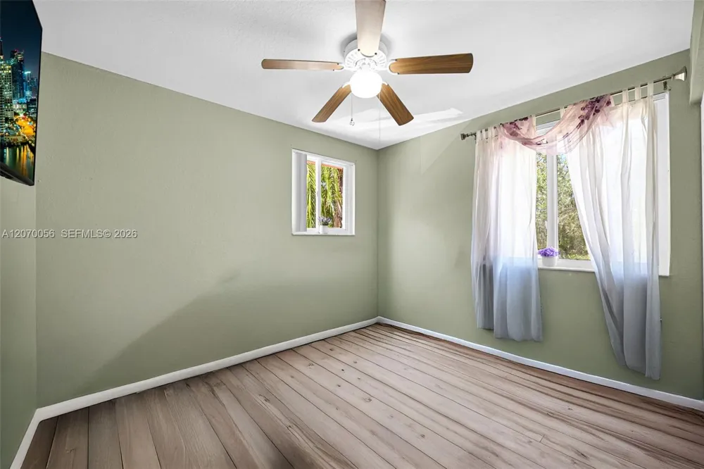 5691 NW 125th Ave Coral Springs, FL 33076