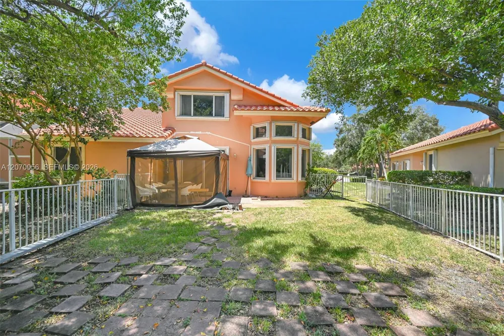 5691 NW 125th Ave Coral Springs, FL 33076