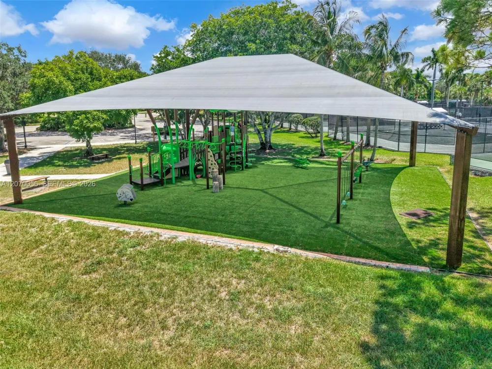 5691 NW 125th Ave Coral Springs, FL 33076