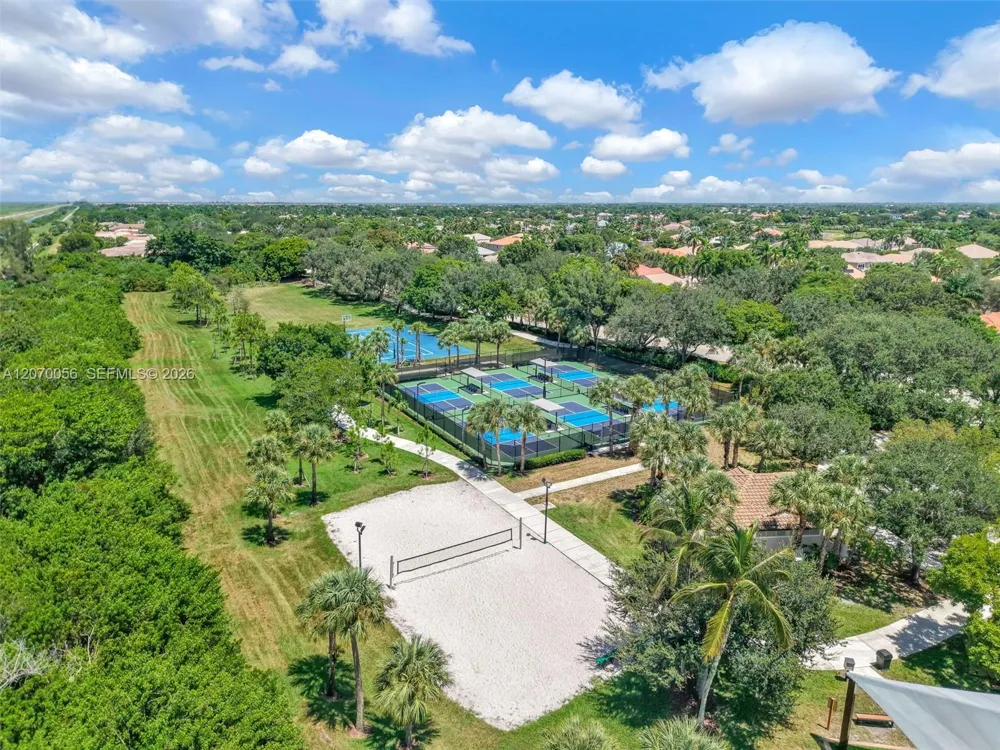 5691 NW 125th Ave Coral Springs, FL 33076