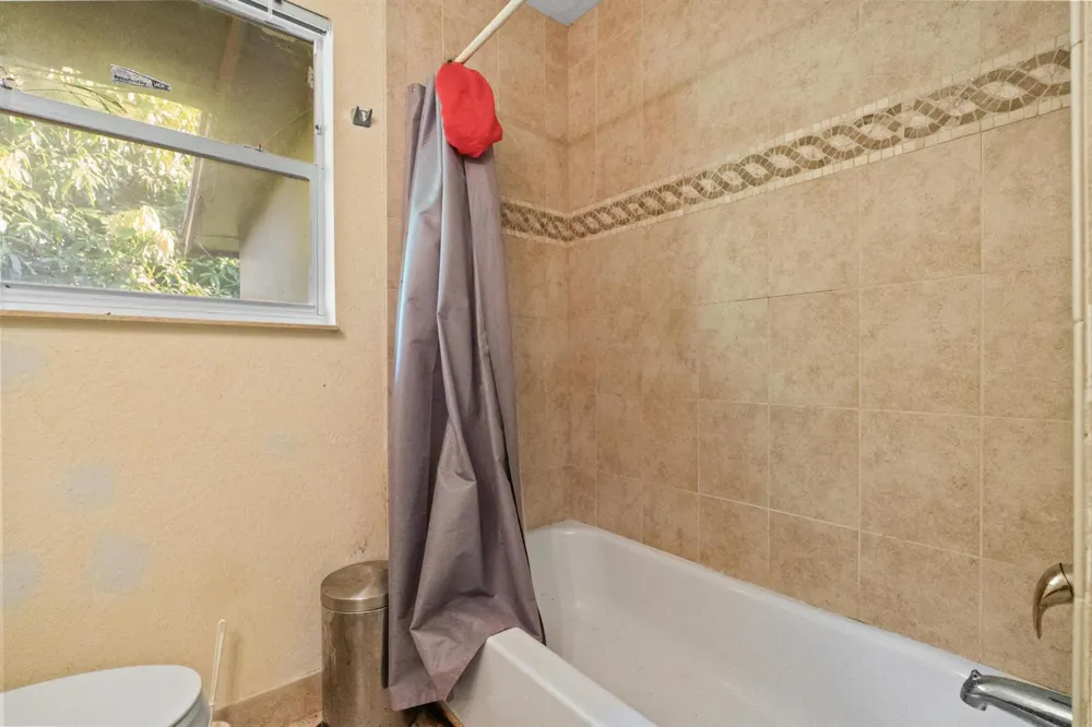 4786 Pine Cone Lane West Palm Beach, FL 33417