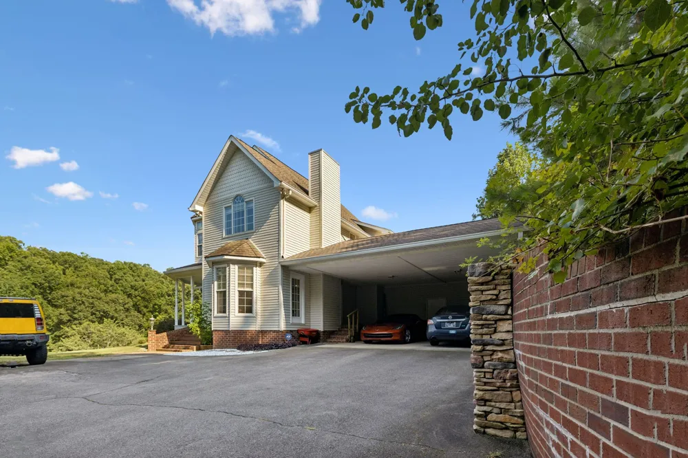 206 Collier Ave Waverly, TN 37185