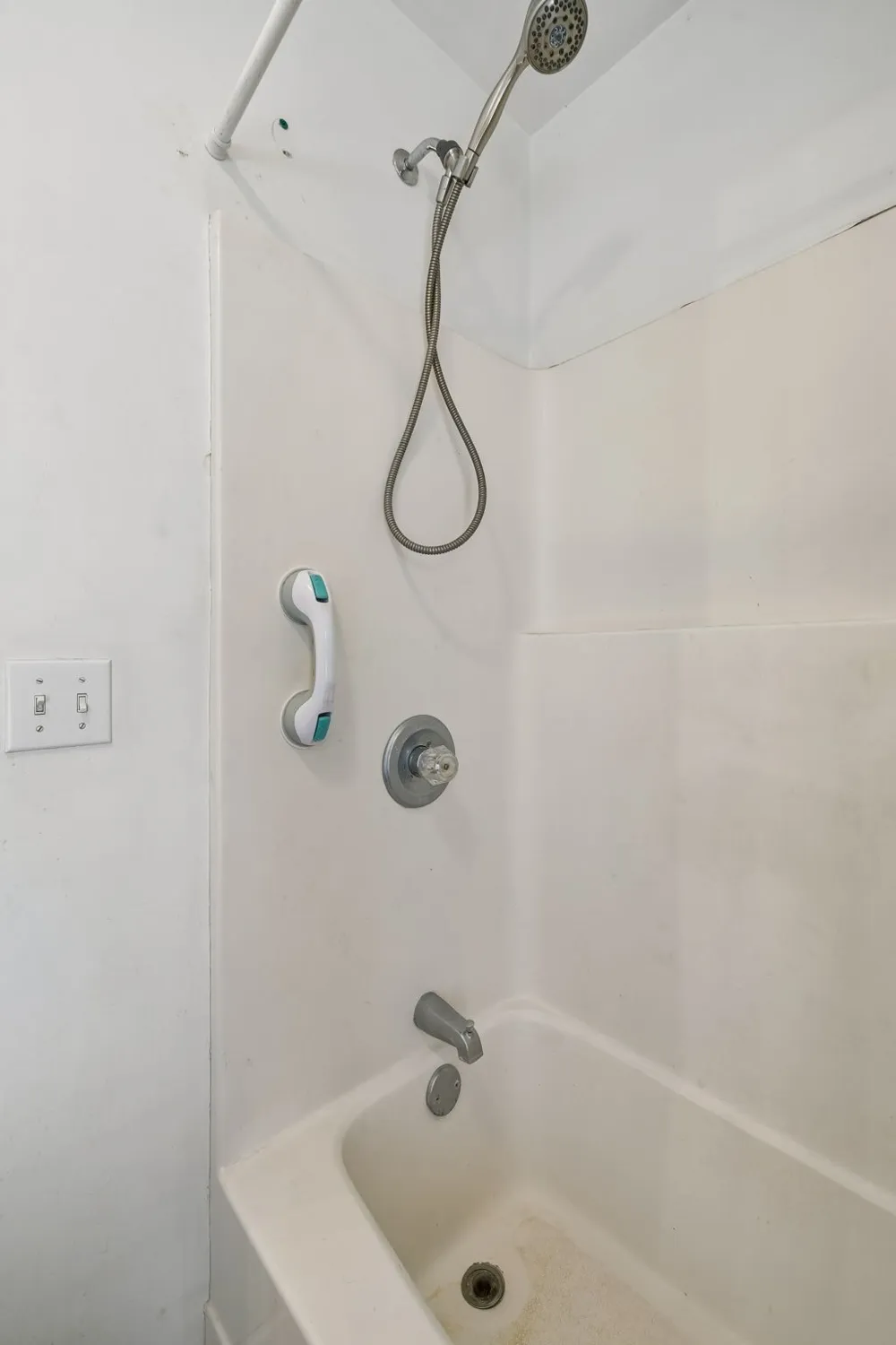206 Collier Ave Waverly, TN 37185