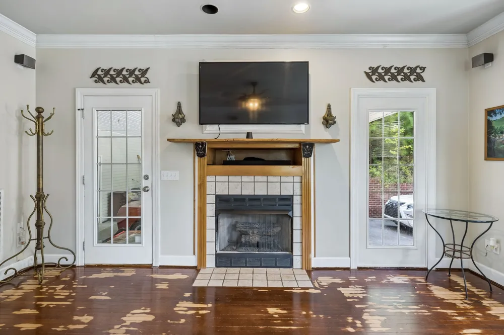 206 Collier Ave Waverly, TN 37185