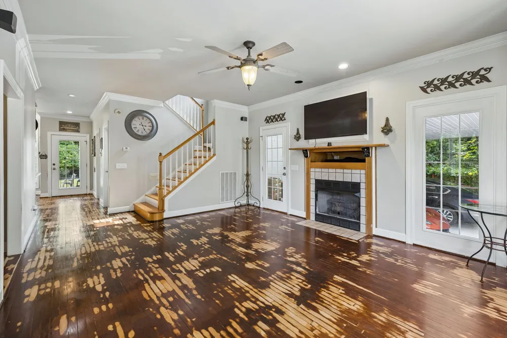 206 Collier Ave Waverly, TN 37185