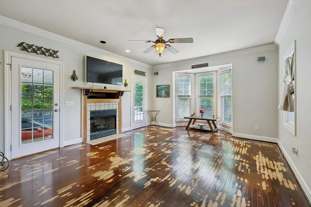 206 Collier Ave Waverly, TN 37185