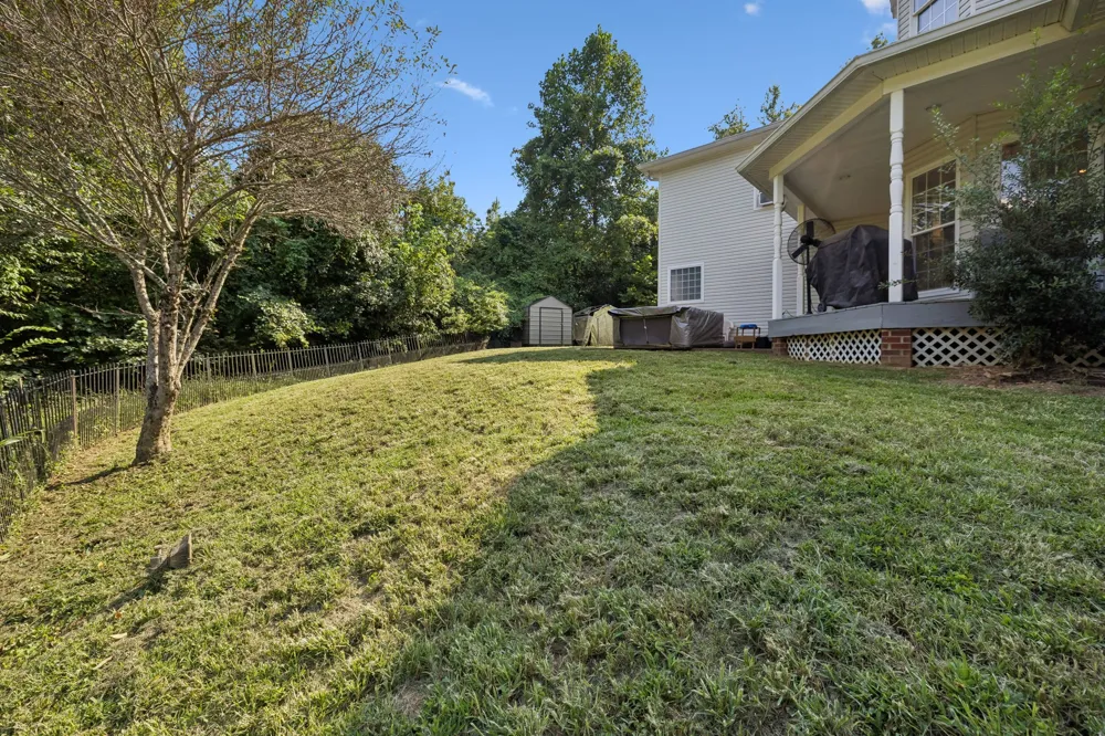 206 Collier Ave Waverly, TN 37185