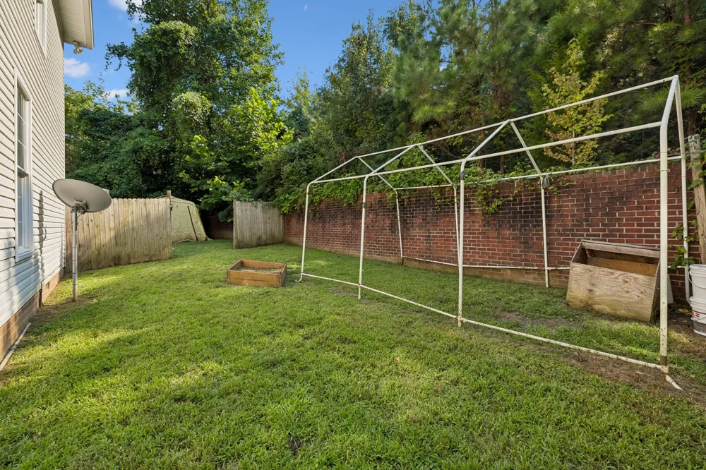 206 Collier Ave Waverly, TN 37185