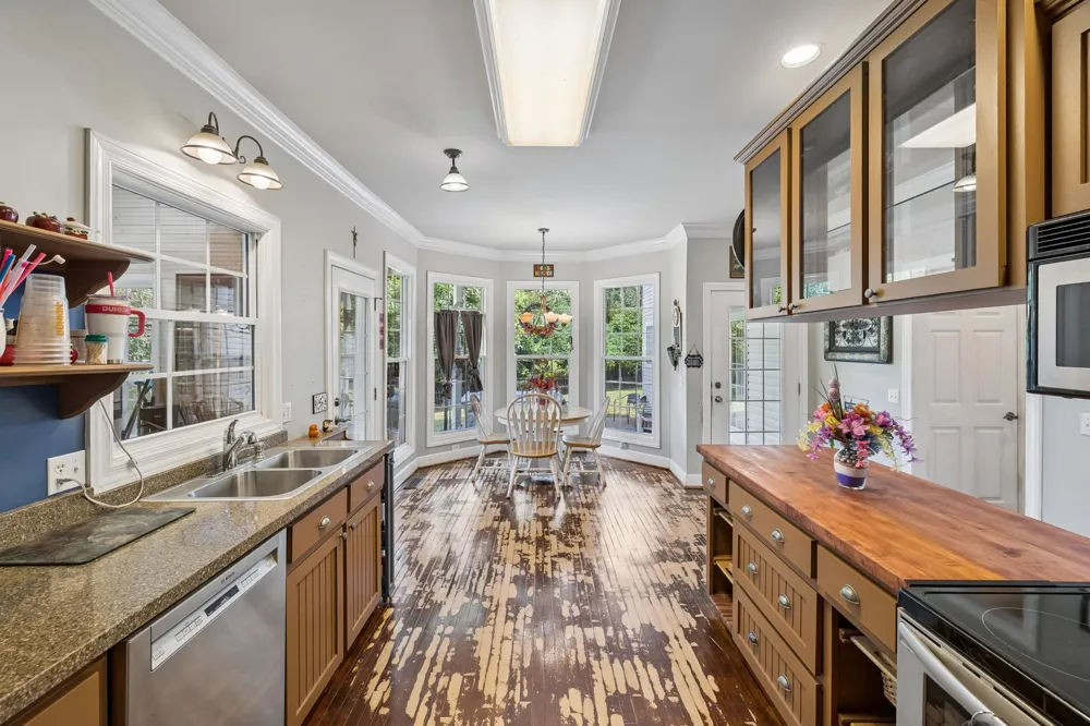 206 Collier Ave Waverly, TN 37185
