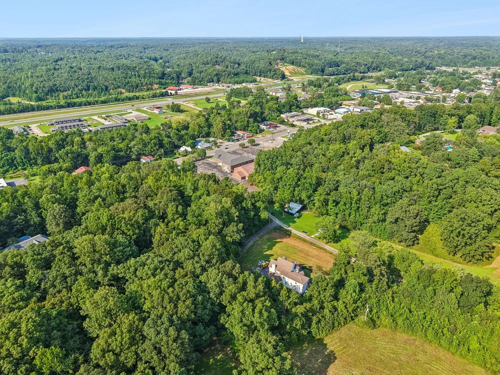 206 Collier Ave Waverly, TN 37185