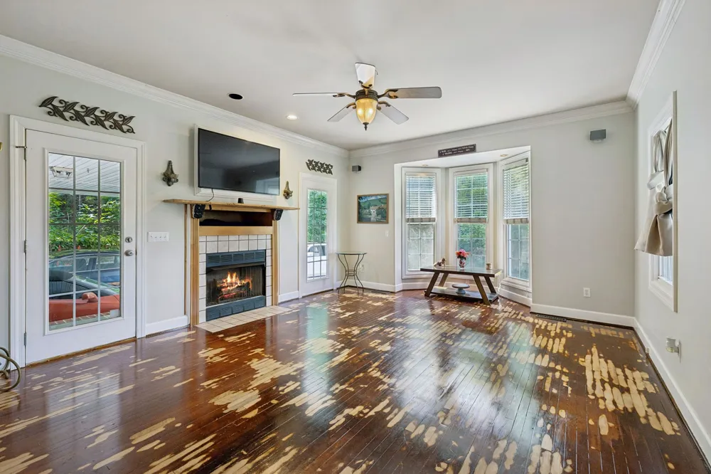 206 Collier Ave Waverly, TN 37185