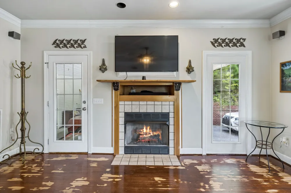 206 Collier Ave Waverly, TN 37185