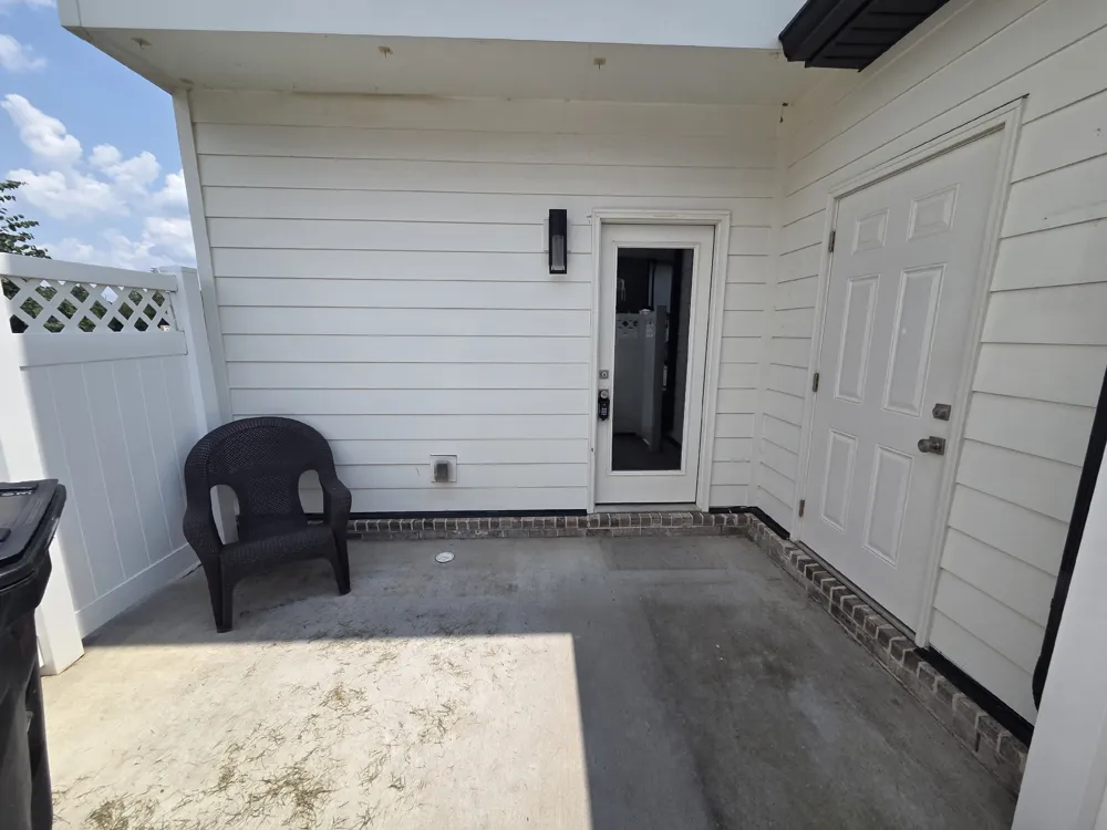 1403 Rebecca Johns Dr Murfreesboro, TN 37128