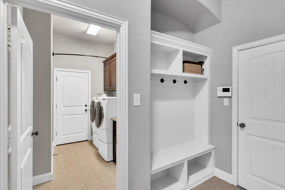 102 Willowbrook Drive Waxahachie, TX 75165