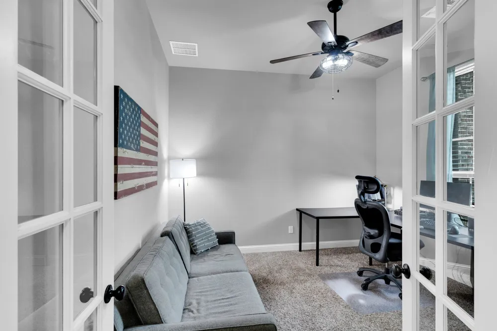 102 Willowbrook Drive Waxahachie, TX 75165