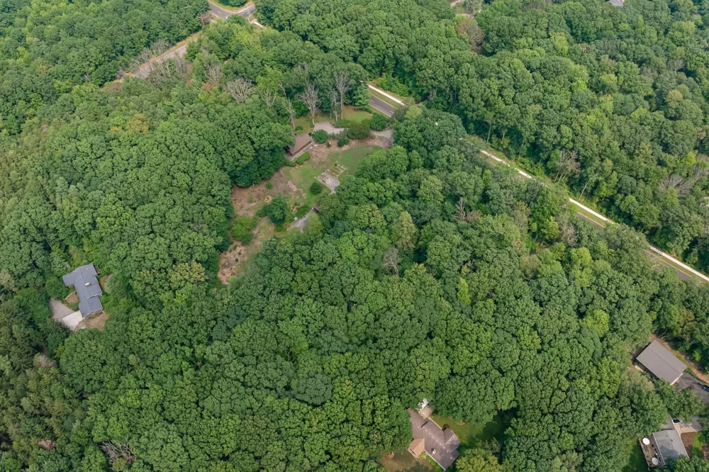 160th Avenue Holland, MI 49424