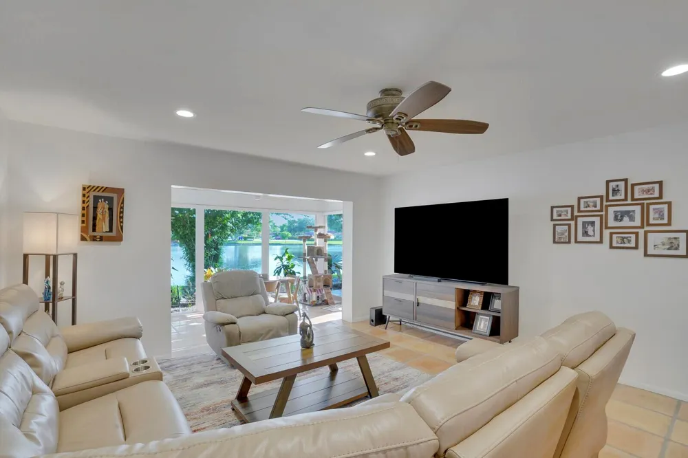 772 NANTUCKET CIRCLE #B Lake Worth, FL 33467