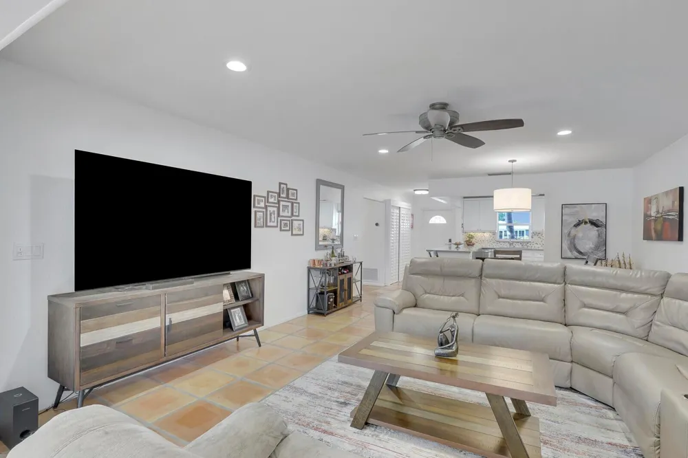 772 NANTUCKET CIRCLE #B Lake Worth, FL 33467