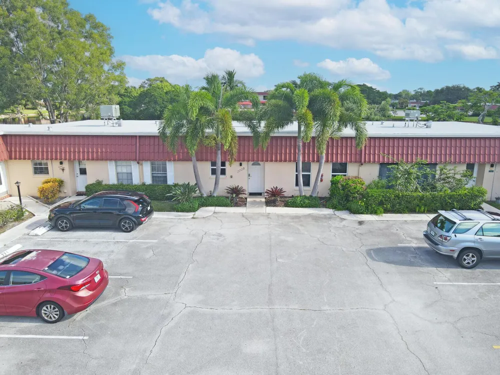 772 NANTUCKET CIRCLE #B Lake Worth, FL 33467