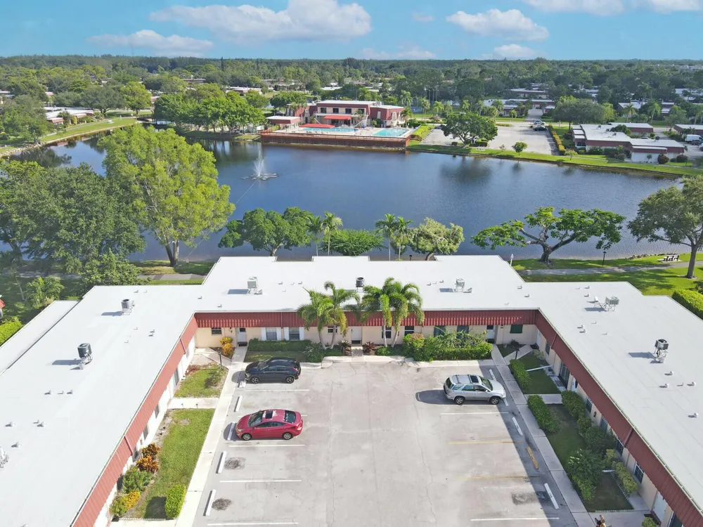 772 NANTUCKET CIRCLE #B Lake Worth, FL 33467