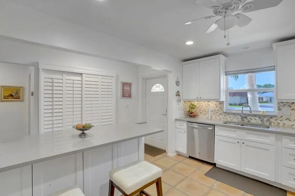 772 NANTUCKET CIRCLE #B Lake Worth, FL 33467