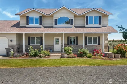 5621 Road J.4 NE