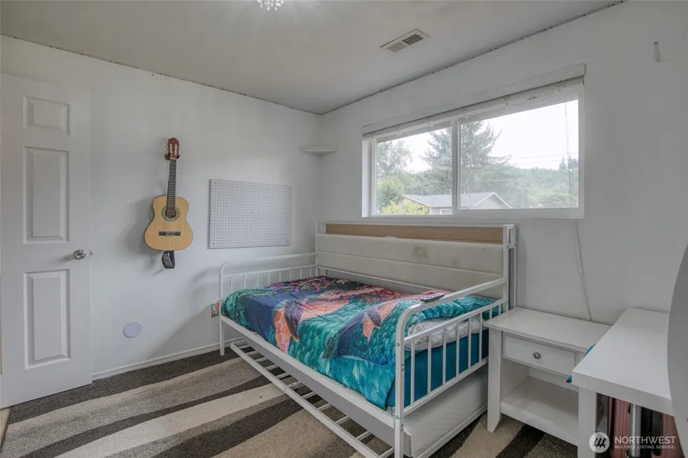 815 E Simpson Avenue Montesano, WA 98563