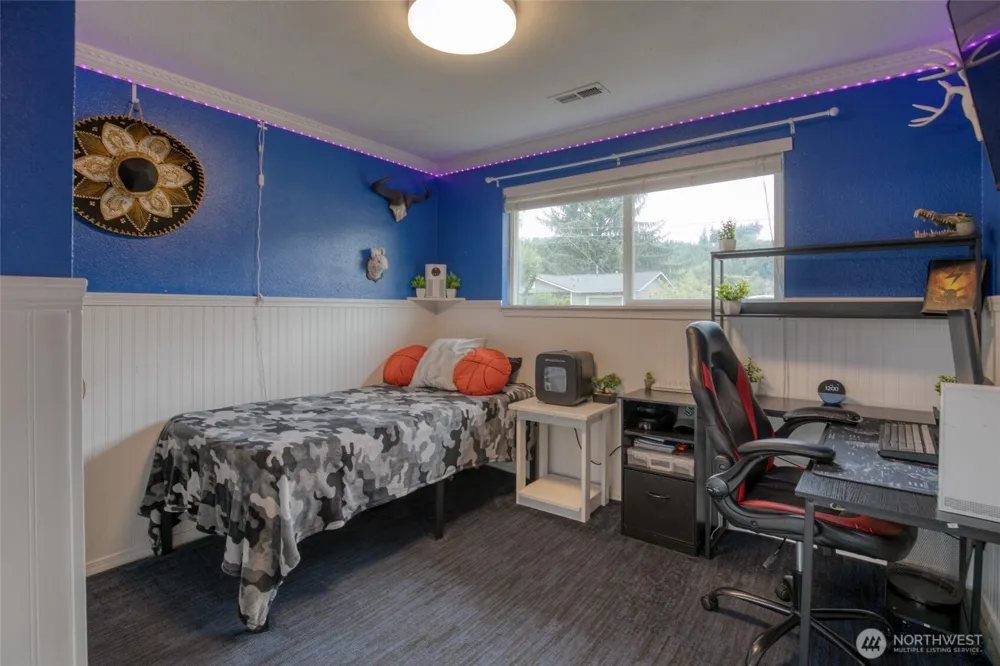 815 E Simpson Avenue Montesano, WA 98563