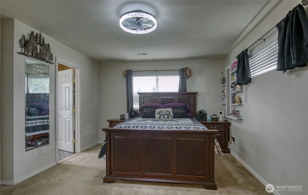815 E Simpson Avenue Montesano, WA 98563