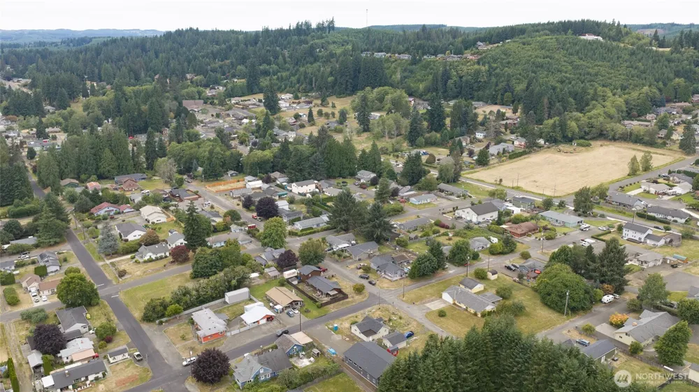 815 E Simpson Avenue Montesano, WA 98563