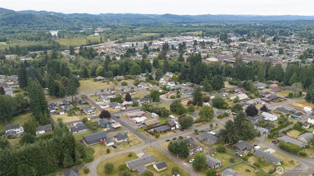 815 E Simpson Avenue Montesano, WA 98563