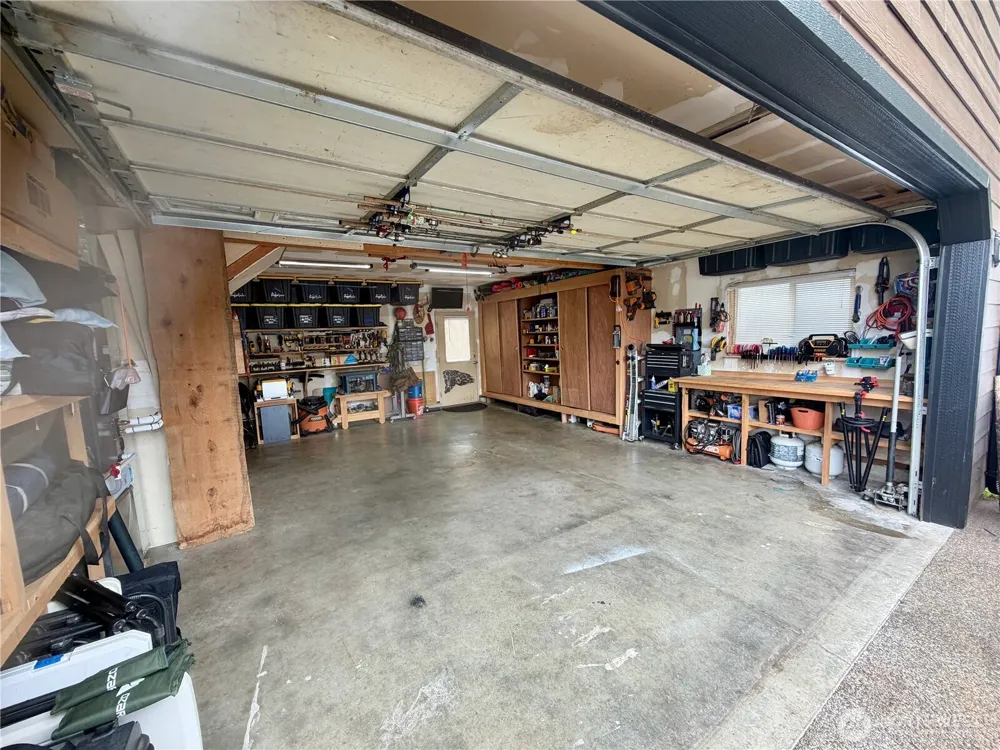 815 E Simpson Avenue Montesano, WA 98563