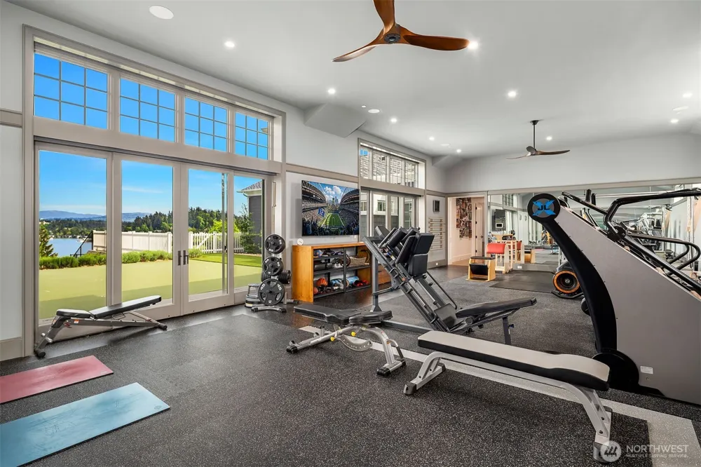 428 Upland Road Medina, WA 98039