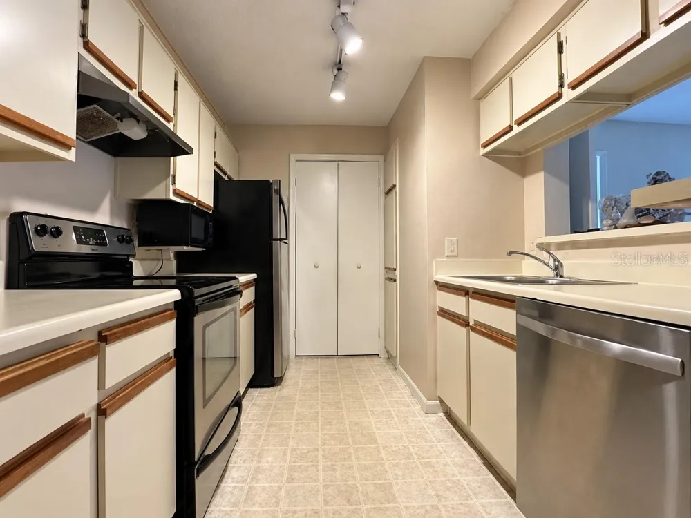 5500 DEVONBRIAR WAY #G108 Orlando, FL 32822