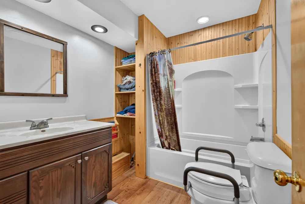 1286 W Southfield Drive Summit Township, MI 49203