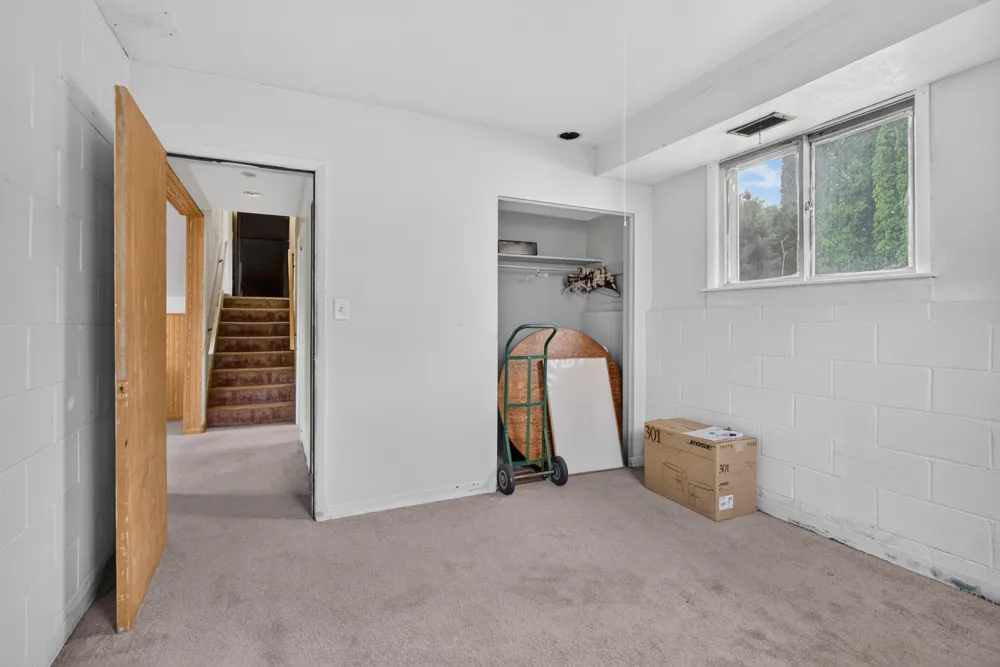 1286 W Southfield Drive Summit Township, MI 49203