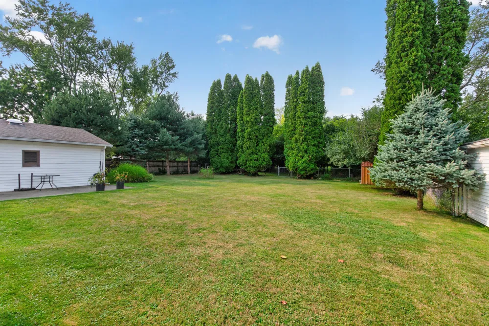 1286 W Southfield Drive Summit Township, MI 49203