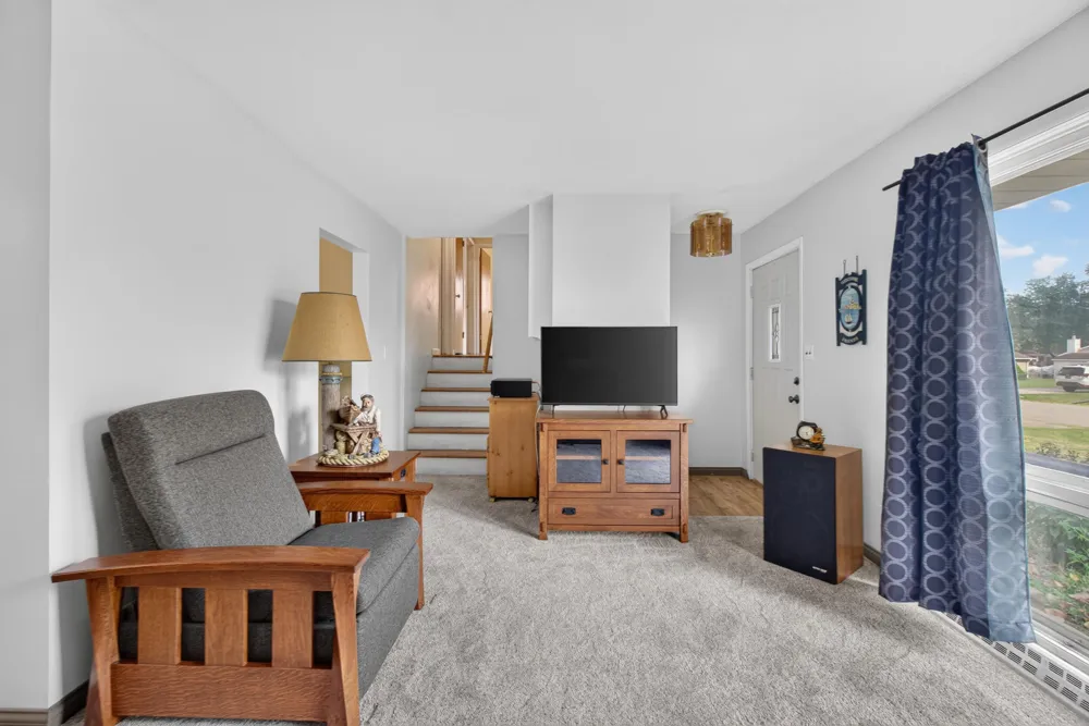 1286 W Southfield Drive Summit Township, MI 49203