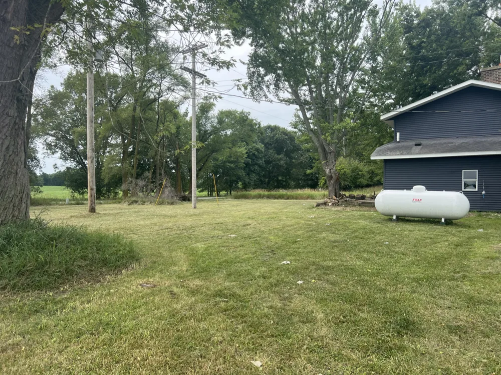 21011 23 Mile Road Lee Township, MI 49076