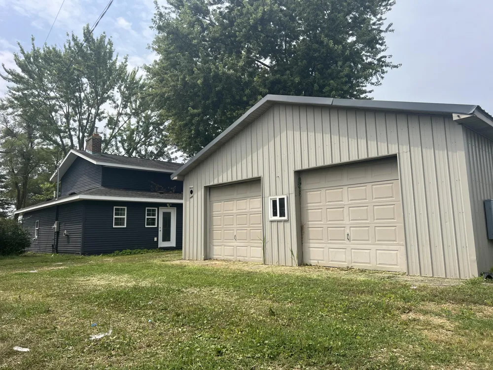 21011 23 Mile Road Lee Township, MI 49076