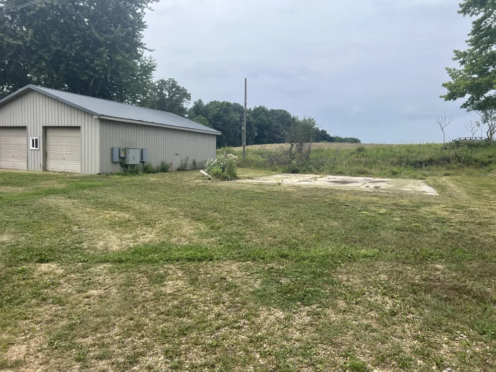 21011 23 Mile Road Lee Township, MI 49076