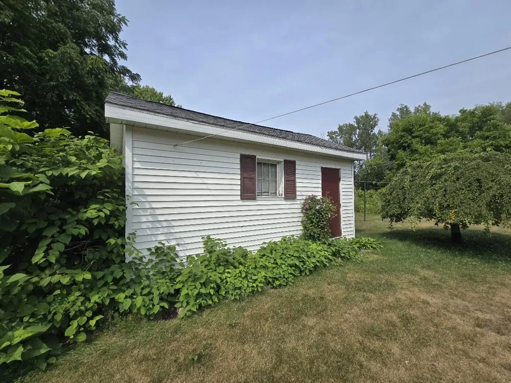 10702 Cutler Street Chippewa Township, MI 49320