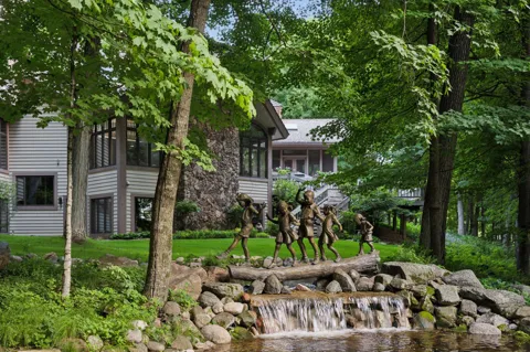1420 Tamarack Drive