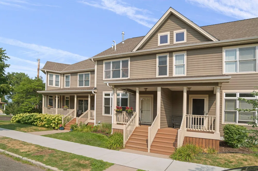 798 Cedar Street #2 Saint Paul, MN 55103