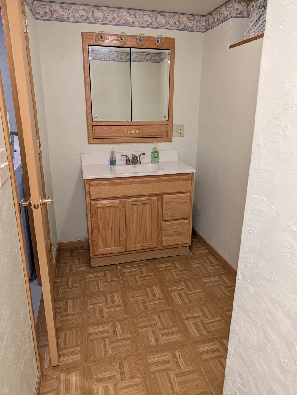 209 3rd Avenue Madison, MN 56256